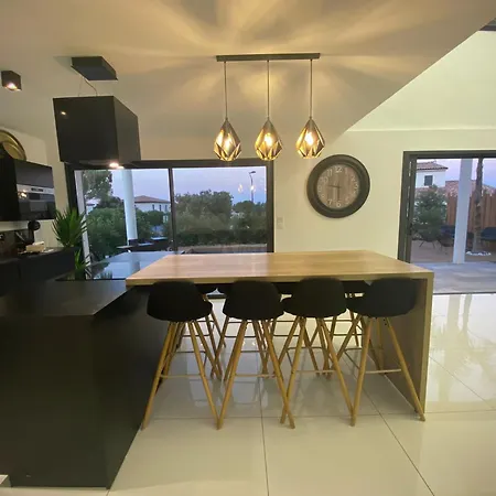 De Luxe Entre Et Montagne Villa *