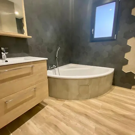 De Luxe Entre Et Montagne Villa *
